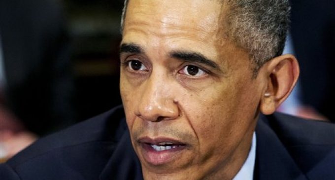 Obama Commutes Sentences of 22 People in Federal Prison
