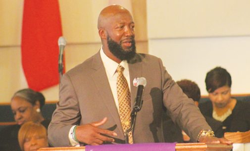 Father of Trayvon Martin touts black people in W-S speech