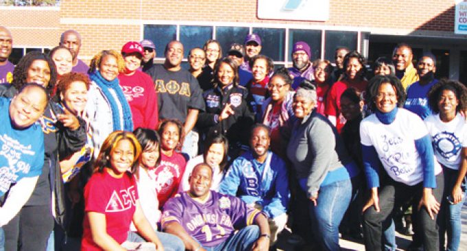 Pan-Hellenic Council busy giving back during holiday season