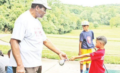 Johnson wraps another youth golf clinic