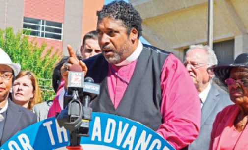 N.C. NAACP leader Barber decides to stay until October