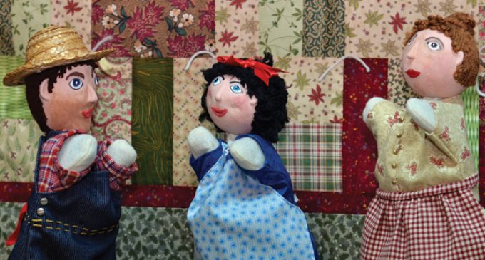 Museum presenting historically-based puppet shows