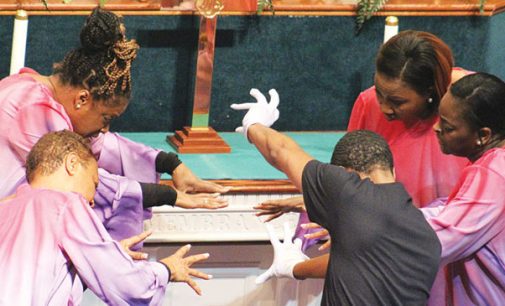Three local churches unite for Thanksgiving service