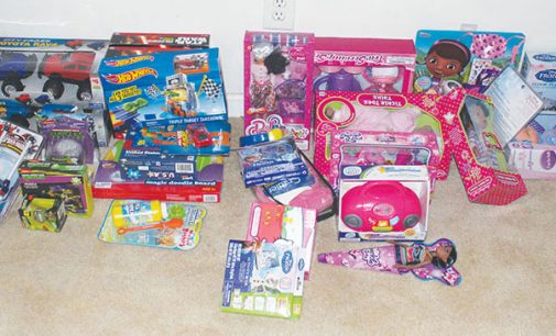 Nonprofit delivers clothing, toys for the holidays