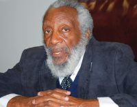 Dick Gregory dies at 84