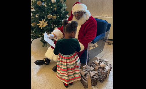 Santa makes special appearance at Union Station